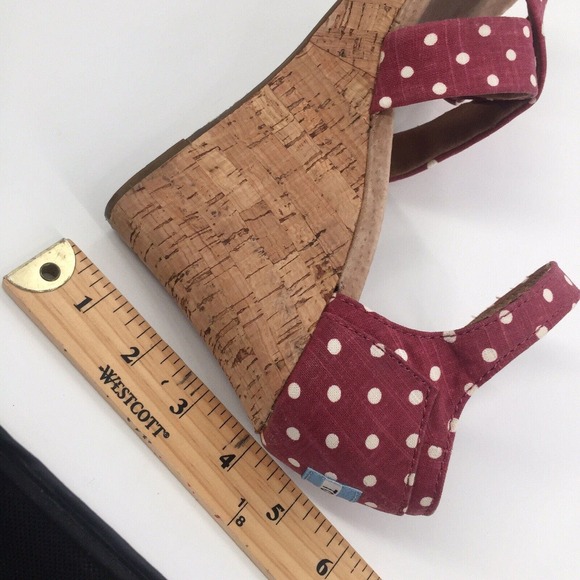 Toms Polka Dot Cork Wedge Sandals Size 8 Burgundy Red White Summer Casual - Picture 9 of 9